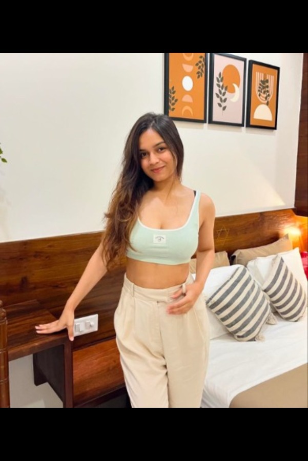  call girls Noida Airport
